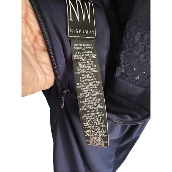 nightway women’s blue knee length sequin dress, size 10 ￼ - Picture 6 of 6
